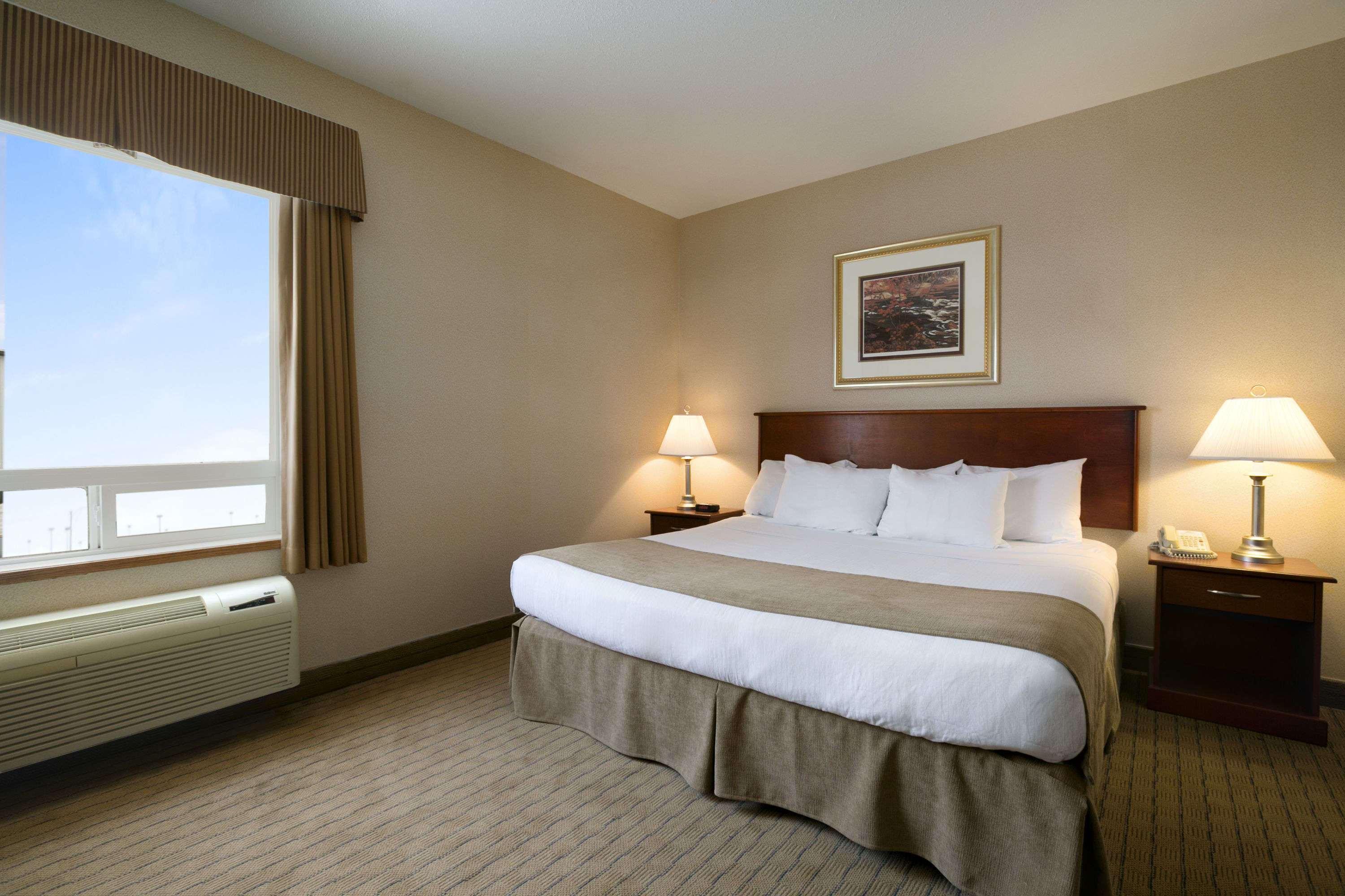 Days Inn By Wyndham Moose Jaw Eksteriør bilde