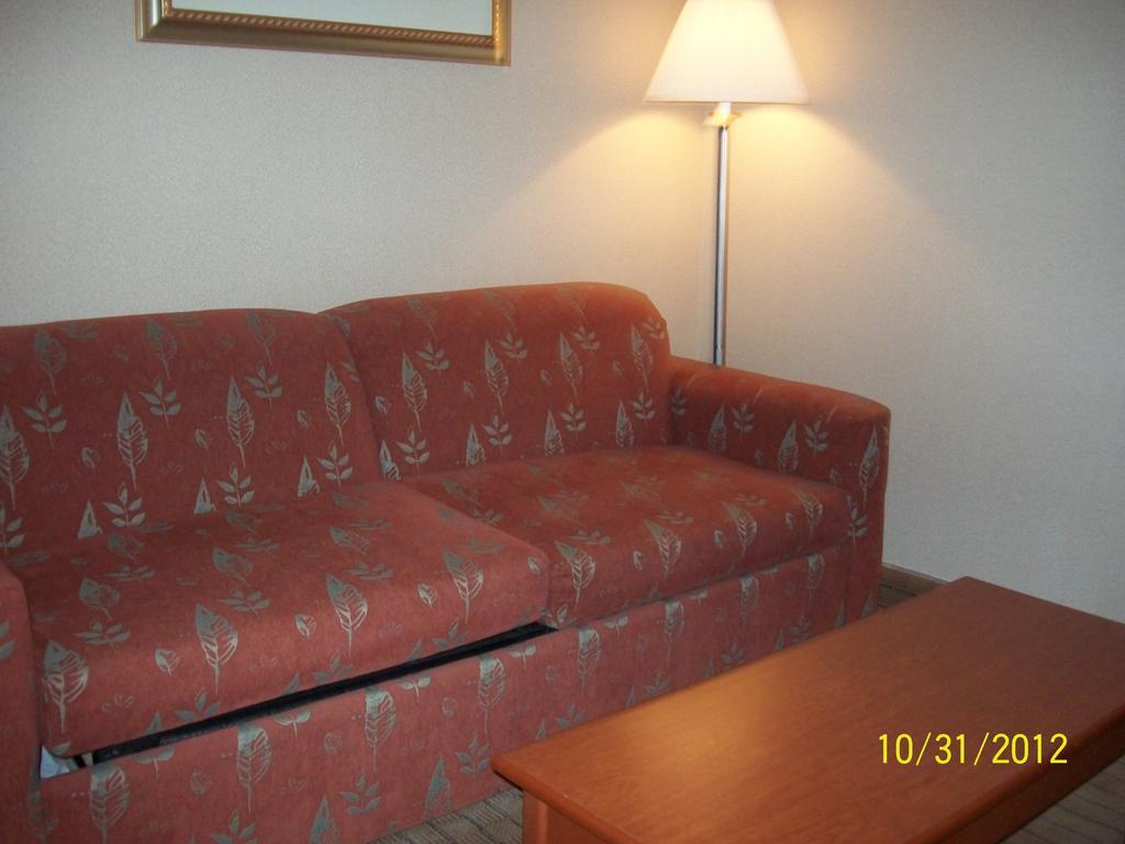 Days Inn By Wyndham Moose Jaw Rom bilde