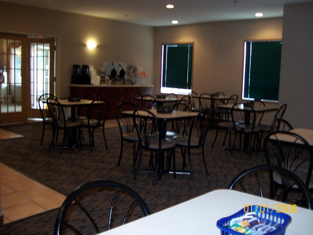 Days Inn By Wyndham Moose Jaw Eksteriør bilde